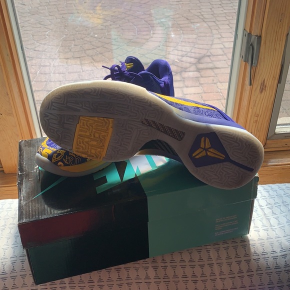 Kobe 5 rings - Picture 4 of 5